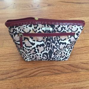 Elle leopard makeup bag